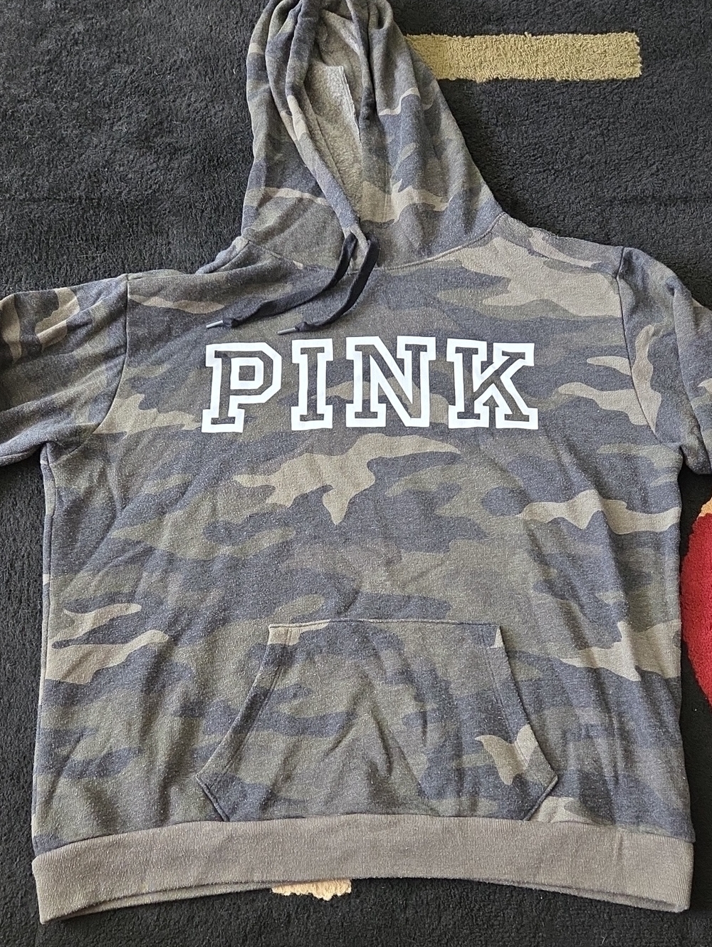 PINK Victoria's Secret Green Camo Hoodie Size Large